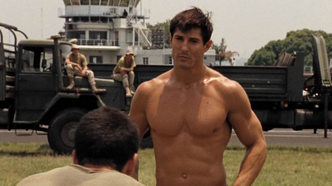 Alexander Skarsg&aring;rd, Kellan Lutz, et al in "Generation Kill"