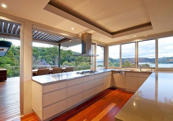 Bay House Design on Australia Shoreline