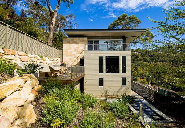 Bay House Design on Australia Shoreline