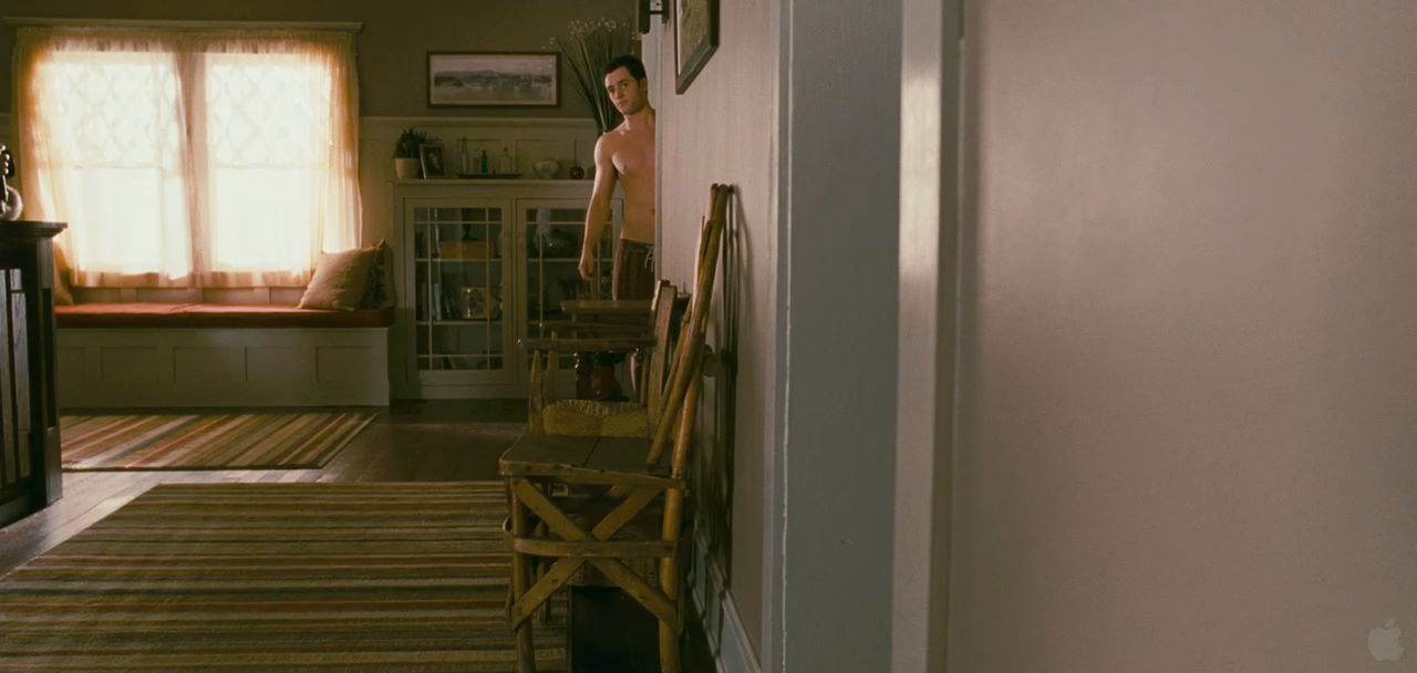 Penn Badgley Shirtless in "The Stepfather" Trailer