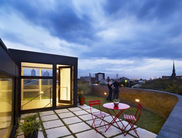 Brick House Architecture Goes Ultra-Modern