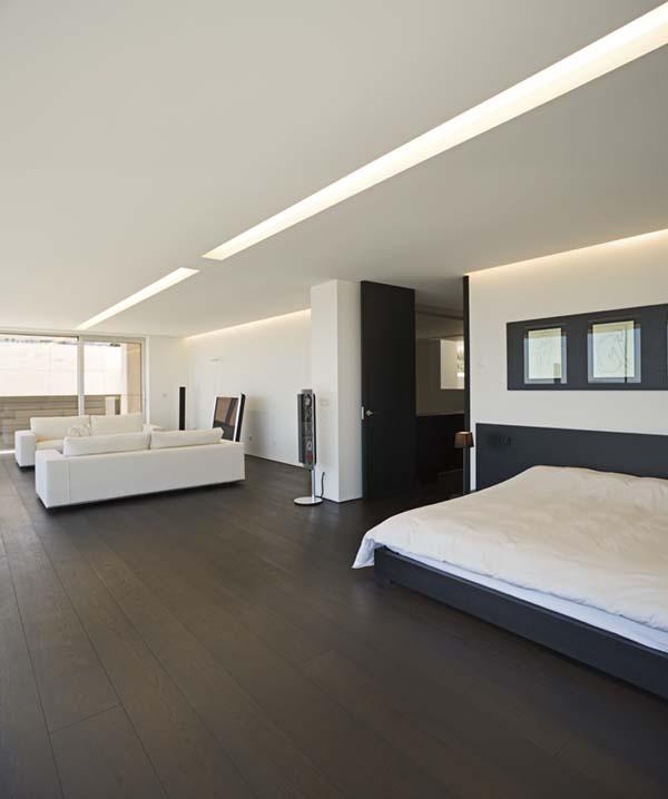 Cliff House Design in Galicia, Spain