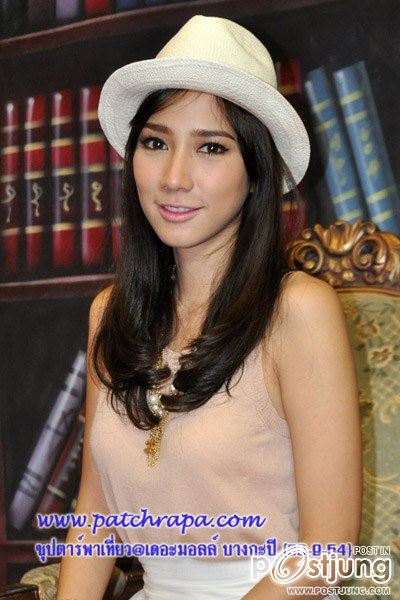 รวมแฟชั่นหมวกใบเริ่ดๆของซุปตาร์"อั้ม พัชราภา"!!!!!