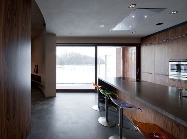 Netherlands Architecture Inspired by Seashell and Dali