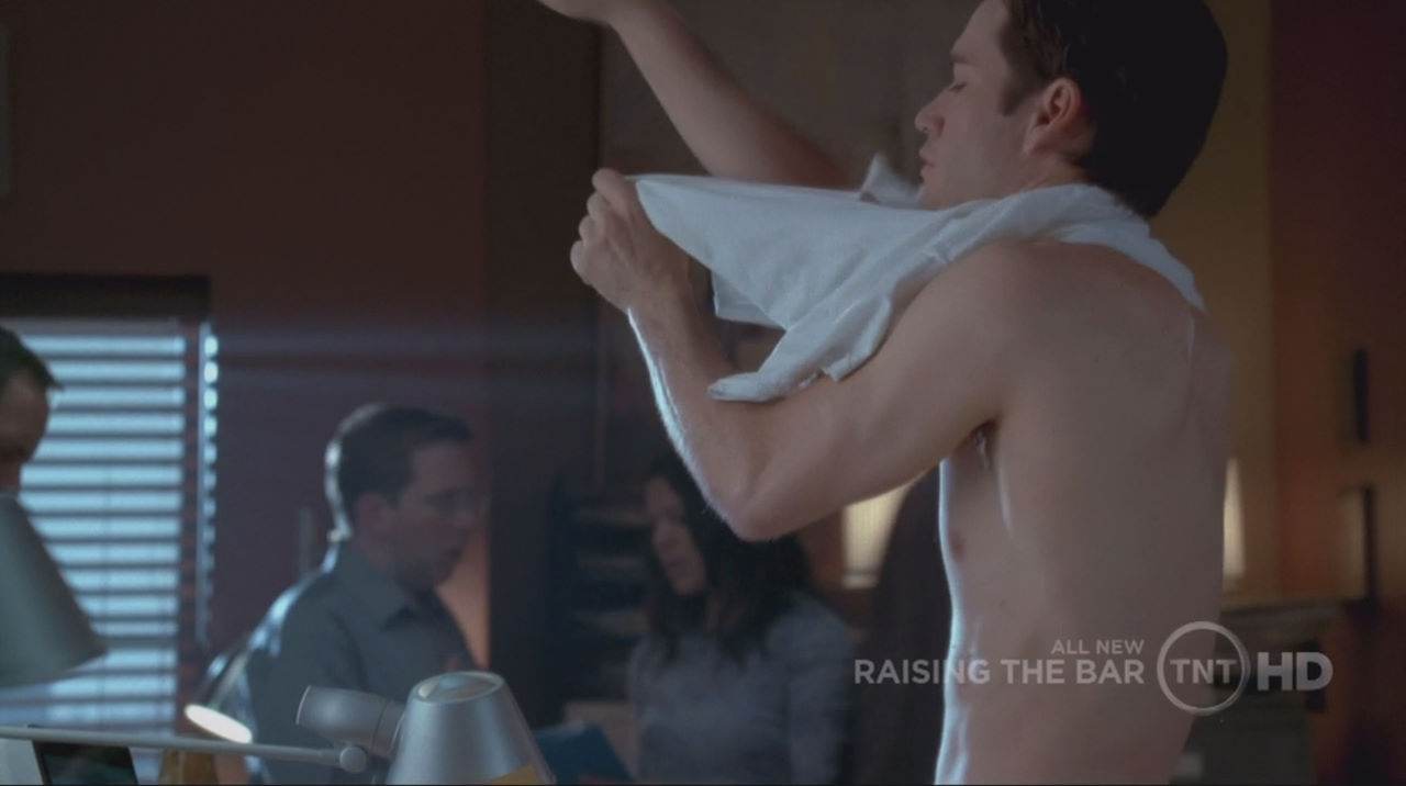 Mark-Paul Gosselaar Changes His Look Again