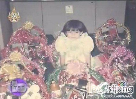 ชมพู่ อารยา