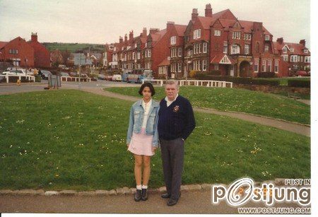 ชมพู่ อารยา