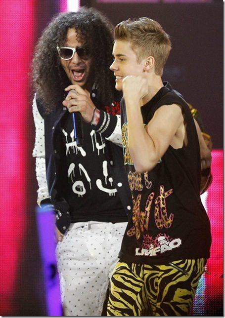 Justin Bieber in Sleeveless Top