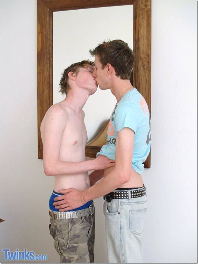 Army and Camo Gear Twinks!