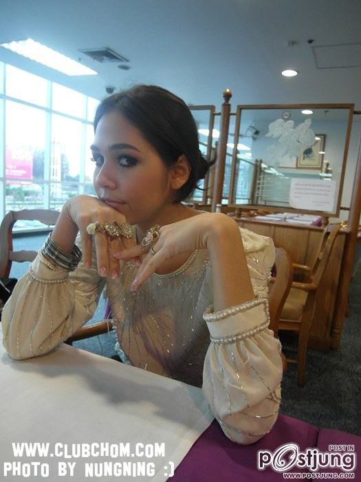 &hearts; ARAYA A. HARGATE