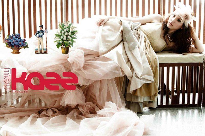 ใบเฟิร์น พิมพ์ชนก & ธันวา @ KAZZ vol. 6 no. 64 October 2011