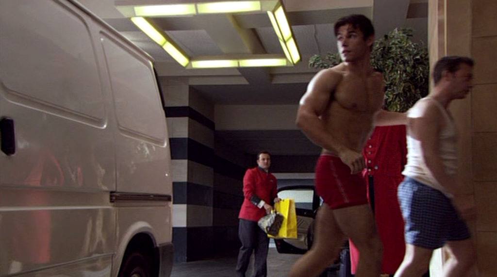 Paul Telfer Likes to Take His Clothes Off!