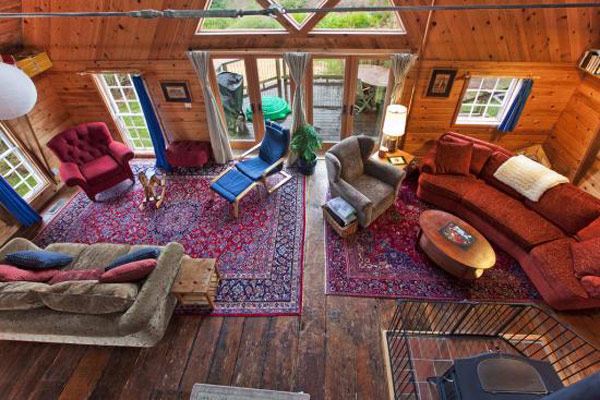 Barn Style House for Sale – Unique Barn Conversion in Washington
