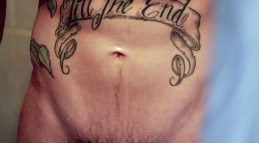 มาดูลอยสักเซ็กซี่ของนายคนนี้กันครับ