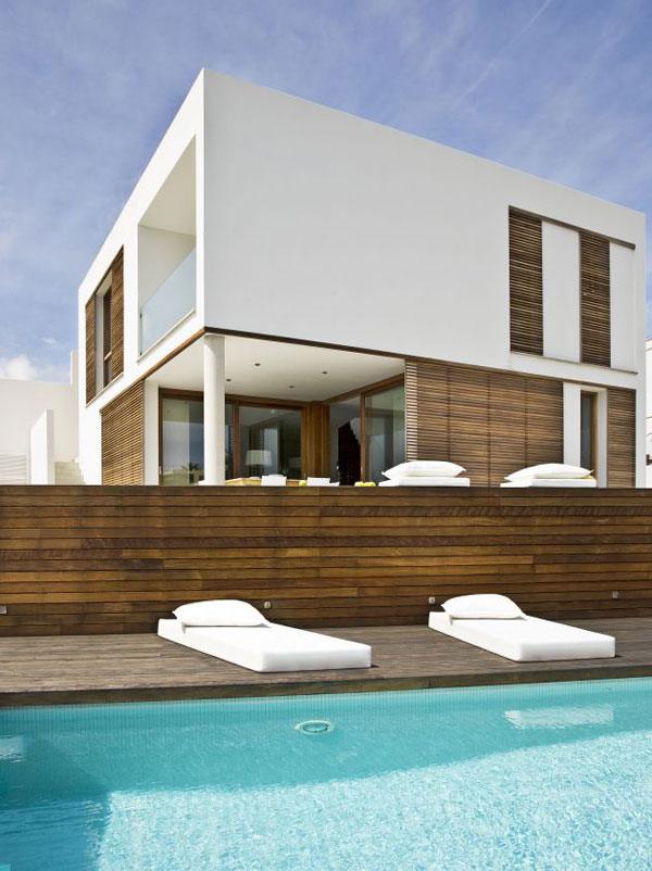 Zen Style Home on the Spanish Seaside