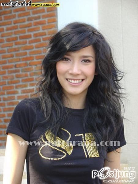 เริ่ดเบาๆสไตส์"อั้ม พัชราภา"ในชุดเสื้อยืดตัวเก๋!!!!!!