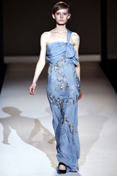 MILAN FASHION WEEK: ALBERTA FERRETTI FALL 2011