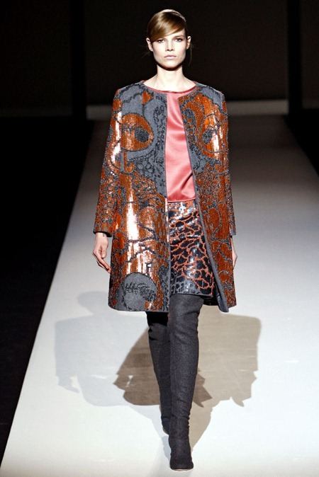 MILAN FASHION WEEK: ALBERTA FERRETTI FALL 2011