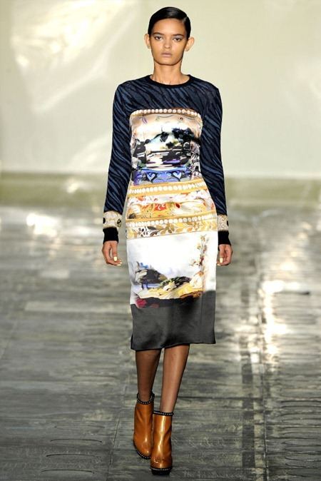 LONDON FASHION WEEK: MARY KATRANTZOU FALL 2011