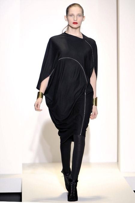 LONDON FASHION WEEK: NICOLE FARHI FALL 2011