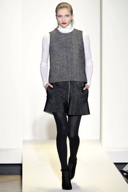 LONDON FASHION WEEK: NICOLE FARHI FALL 2011