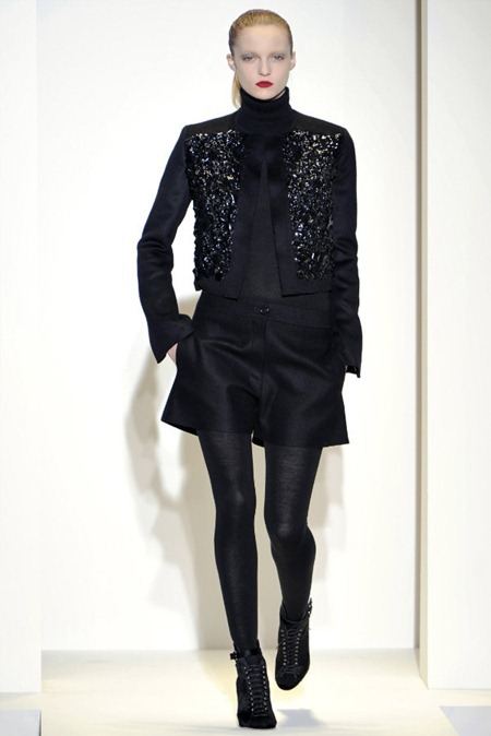 LONDON FASHION WEEK: NICOLE FARHI FALL 2011