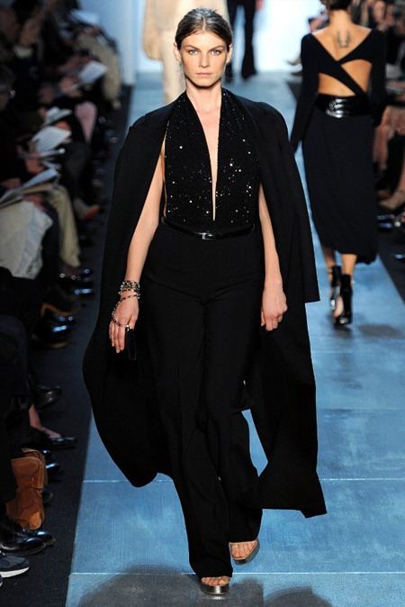 NEW YORK FASHION WEEK: MICHAEL KORS FALL 2011