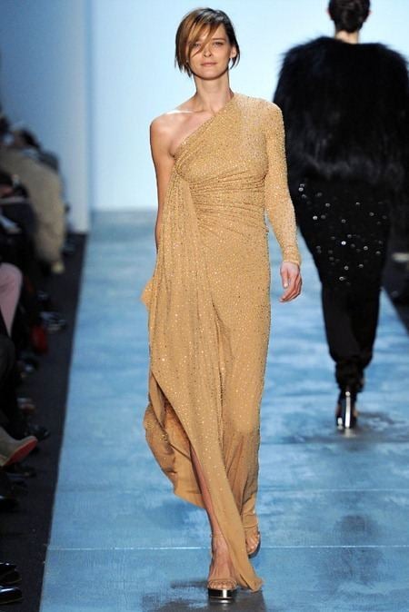 NEW YORK FASHION WEEK: MICHAEL KORS FALL 2011