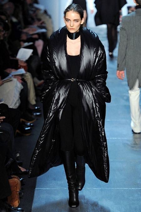 NEW YORK FASHION WEEK: MICHAEL KORS FALL 2011