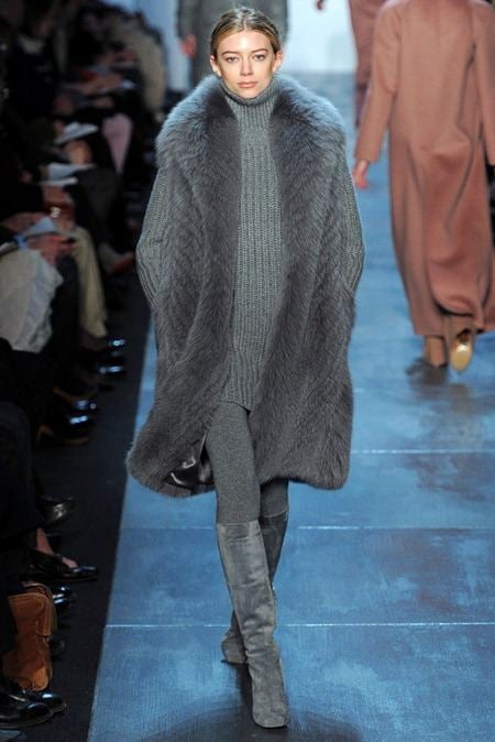 NEW YORK FASHION WEEK: MICHAEL KORS FALL 2011