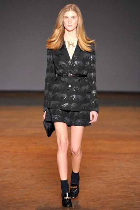 NEW YORK FASHION WEEK: MARC BY MARC JACOBS FALL 2011