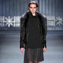 NEW YORK FASHION WEEK: VERA WANG FALL 2011