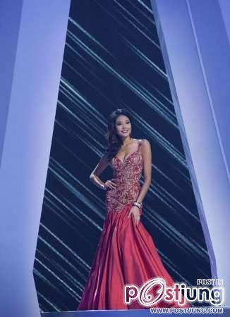 ชุดราตรี...ความคล้ายจากต่างเวที