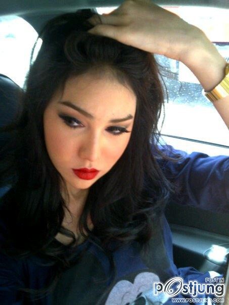 นาเดียร์สาวประเภทสองที่หน้าเหมือนตุ๊กตายาง