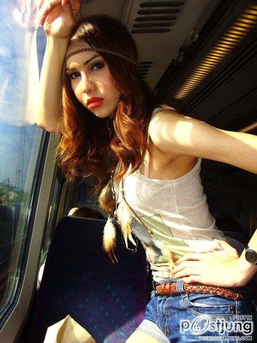 นาเดียร์สาวประเภทสองที่หน้าเหมือนตุ๊กตายาง