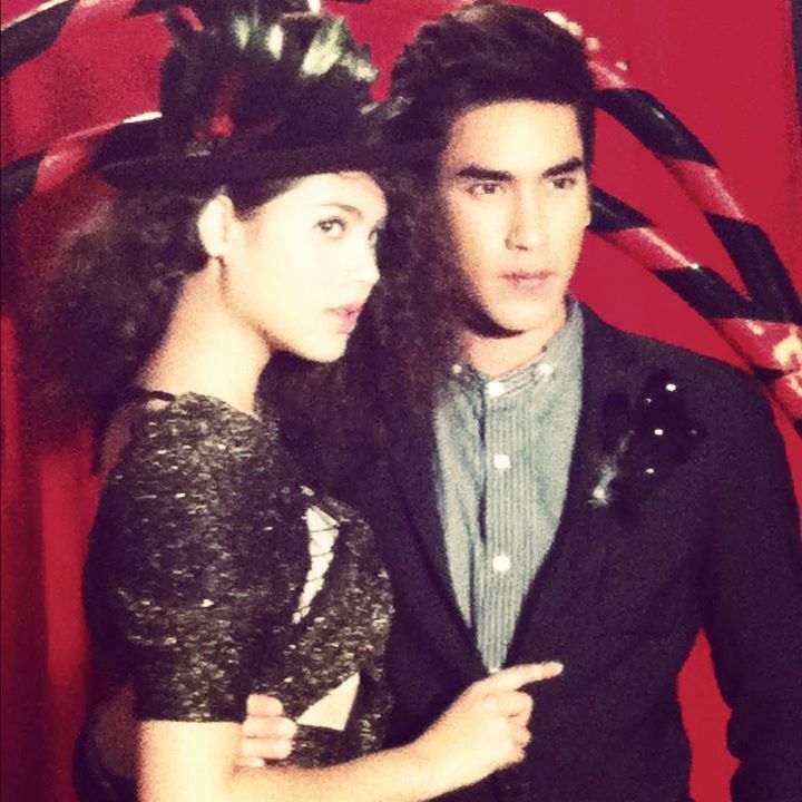 ณเดชน์ & ญาญ่า ถ่ายแบบนิตยสาร กุลสตรี