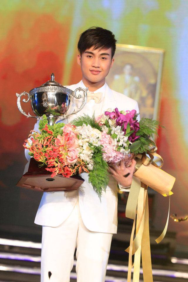 "โฟนลิ้งค์ - วทัญญู" ชนะเลิศนักร้องยอดเยี่ยม KPN Award ครั้งที่ 21