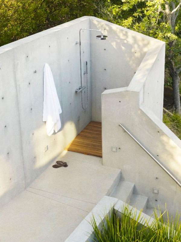 Luxury Tree House - Treehouse of Art and Inspiration