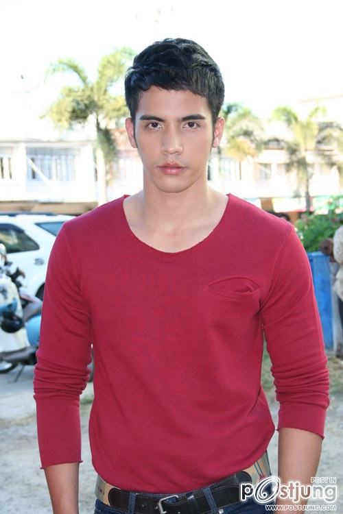 รวมดาราแสดงละครเทิคพระเกียรติ