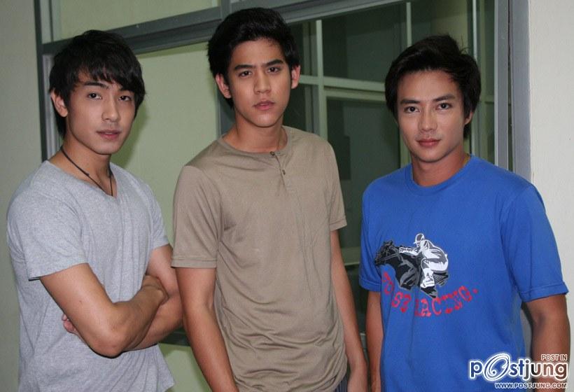 รวมดาราแสดงละครเทิคพระเกียรติ