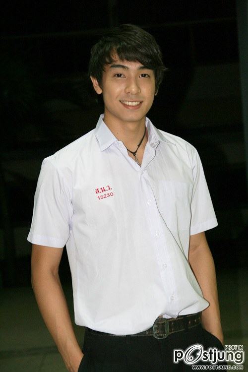 รวมดาราแสดงละครเทิคพระเกียรติ