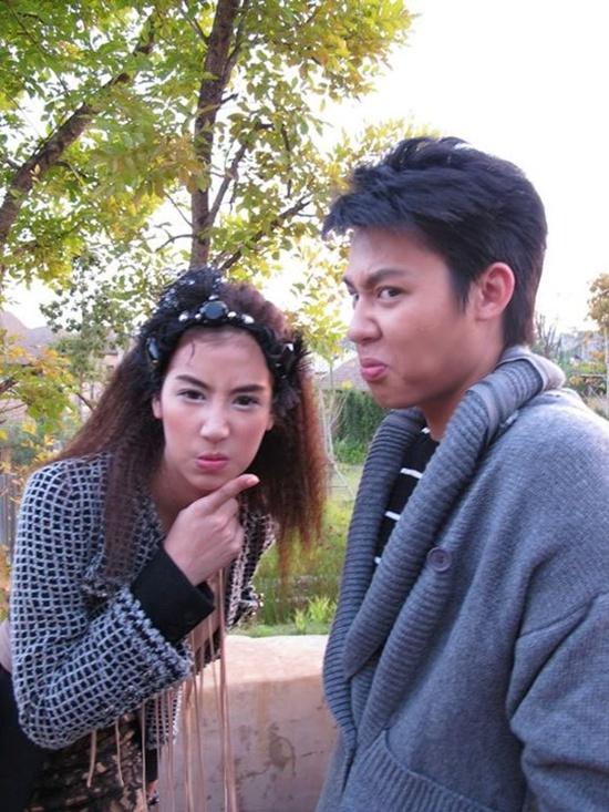 หมาก-ปริญ & มิ้นต์-ชาลิดา ถ่ายแบบนิตยสาร Honeymoon+travel Mag.