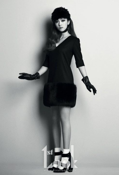 SNSD Jessica @ 1stLook Magazine vol.10 December 2011