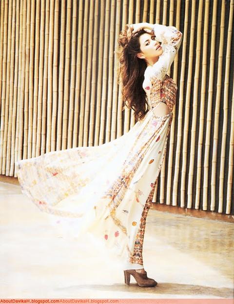 ใหม่ ดาวิก้า โฮร์เน่ @ SLIMMING no.91 December 2011