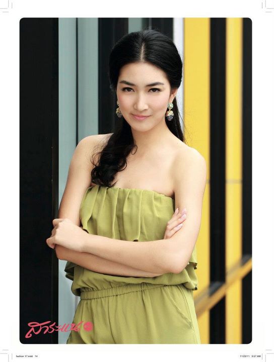 "นางฟ้ากับมาเฟีย" เวียร์ & แพนเค้ก @ สาระแนดารา no.17 ธ.ค. 2011