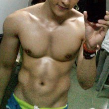 เดาได้มั้ยครับ ว่าคนในรูปนี้เขาเป็นใคร???