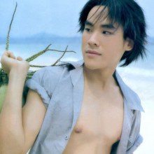 ตี๋ มหาเสน่ห์ย้อนวัยล่ะอ่อน