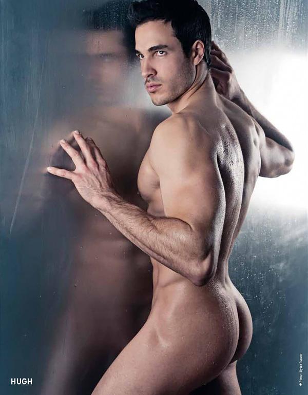 Sensitif : Naked by Dylan Rosser