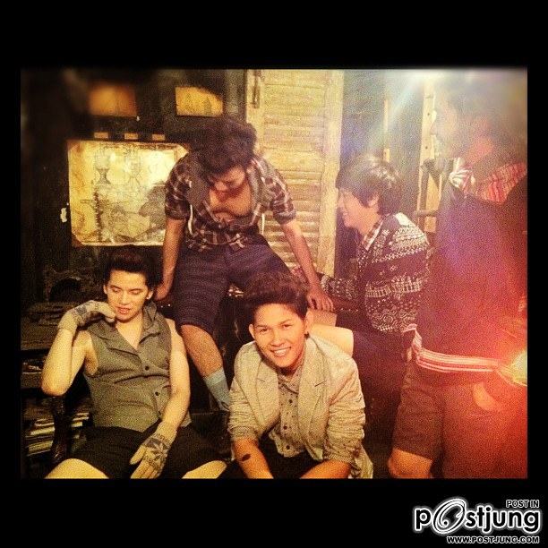 [AF8] ต้น แพรว เต๋า คชา เฟรม ถ่ายแบบนิตยสาร Kazz