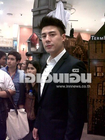 โดมเหวี่ยงสื่อโต้กัสจังออกตัวแรง-กินเด็ก